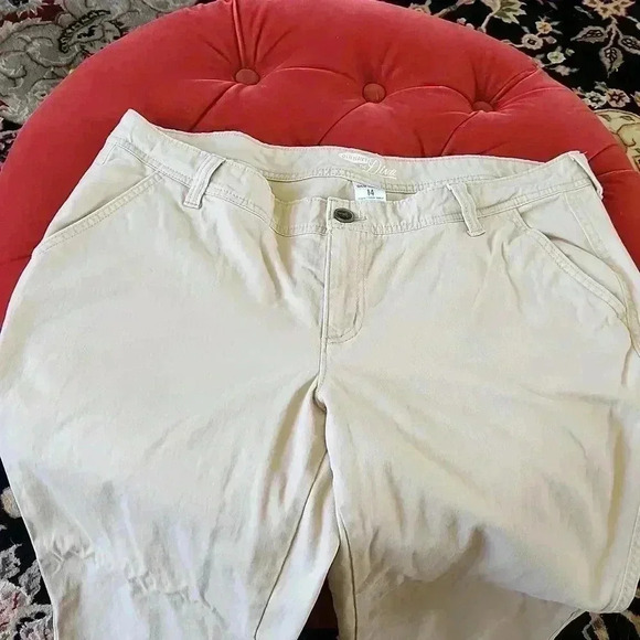 Old Navy diva style khaki pants size 16 - Picture 2 of 8